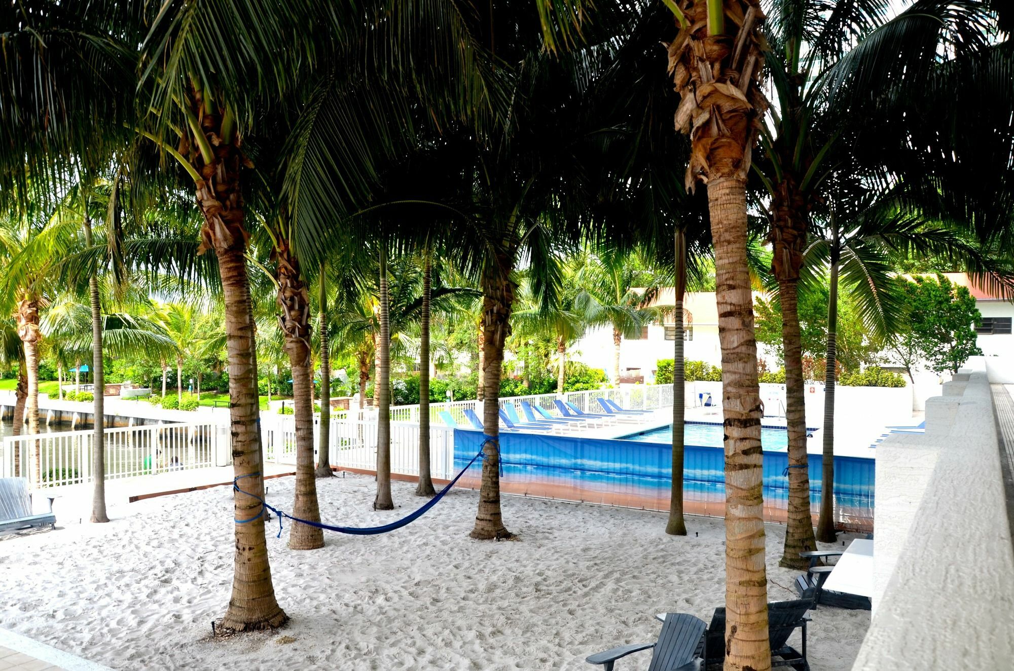 Riviera Luxury Living At River Oaks Marina And Tower 迈阿密 外观 照片